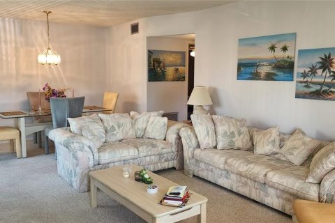 Condo in Clearwater, Florida, 2 bedrooms  № 2239789 - photo 7