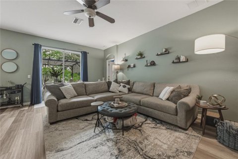 Casa en venta en Lakeland, Florida, 3 dormitorios, 132.39 m2 № 2092291 - foto 13
