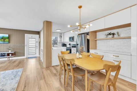 Купить кондоминиум в Делрей-Бич, Флорида 2 спальни, 98.1м2, № 1996969 - фото 5