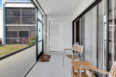 Купить кондоминиум в Делрей-Бич, Флорида 2 спальни, 98.1м2, № 1996969 - фото 17