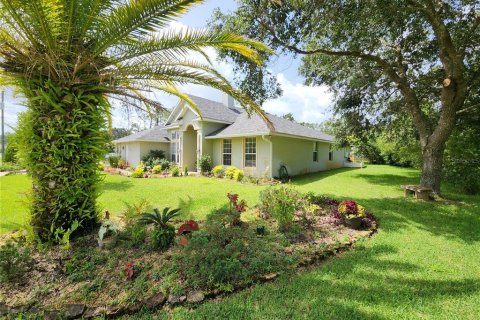 House in Palm Coast, Florida 4 bedrooms, 225.57 sq.m. № 1831160 - photo 2
