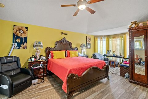 House in Palm Coast, Florida 4 bedrooms, 225.57 sq.m. № 1831160 - photo 29