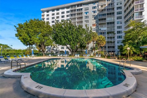 Copropriété à vendre à Hollywood, Floride: 3 chambres, 159.23 m2 № 1955920 - photo 23