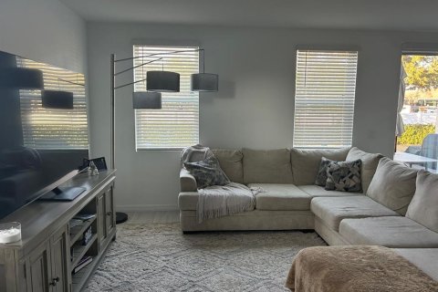 Touwnhouse à vendre à Orlando, Floride: 3 chambres, 147.81 m2 № 2118829 - photo 16
