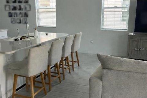 Touwnhouse à vendre à Orlando, Floride: 3 chambres, 147.81 m2 № 2118829 - photo 13