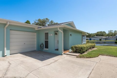 Villa ou maison à vendre à Palm Harbor, Floride: 1 chambre, 75.62 m2 № 1845191 - photo 3