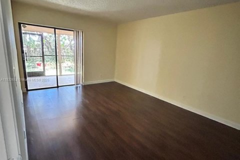 Copropriété à vendre à Weston, Floride: 2 chambres, 87.89 m2 № 1811946 - photo 7