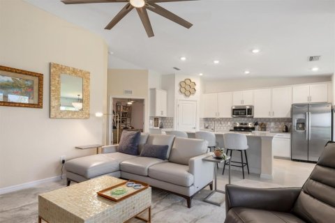 Condominio en venta en Punta Gorda, Florida, 2 dormitorios, 126.9 m2 № 2275559 - foto 15
