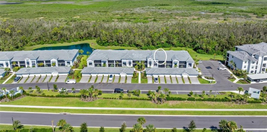 Condominio en Punta Gorda, Florida, 2 dormitorios  № 2275559