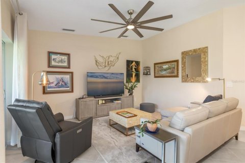 Condominio en venta en Punta Gorda, Florida, 2 dormitorios, 126.9 m2 № 2275559 - foto 14