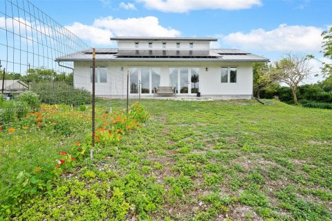 Casa en venta en Miami, Florida, 3 dormitorios, 139.35 m2 № 2058281 - foto 10