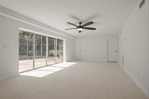 Villa ou maison à louer à Dunedin, Floride: 4 chambres, 245.91 m2 № 1827767 - photo 16