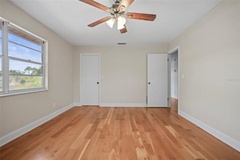 Villa ou maison à louer à Dunedin, Floride: 4 chambres, 245.91 m2 № 1827767 - photo 30