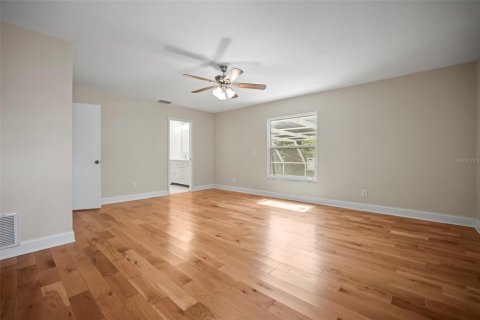 Villa ou maison à louer à Dunedin, Floride: 4 chambres, 245.91 m2 № 1827767 - photo 28