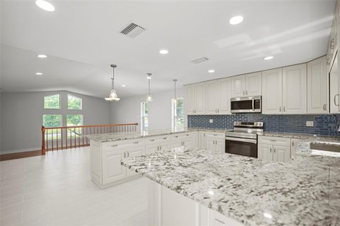 Villa ou maison à louer à Dunedin, Floride: 4 chambres, 245.91 m2 № 1827767 - photo 18