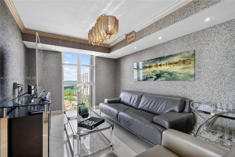Condominio en venta en Miami, Florida, 2 dormitorios, 136.47 m2 № 1987349 - foto 7