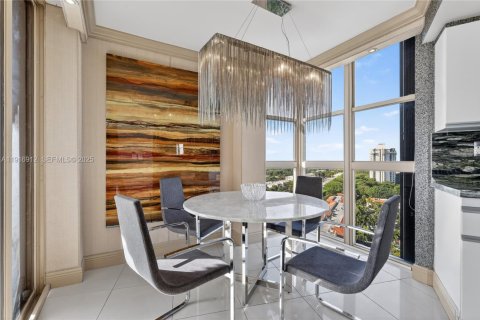 Condominio en venta en Miami, Florida, 2 dormitorios, 136.47 m2 № 1987349 - foto 6