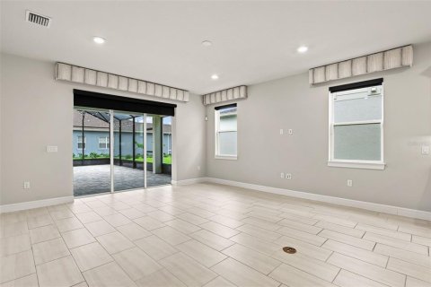 Villa ou maison à vendre à Winter Garden, Floride: 3 chambres, 251.77 m2 № 2324079 - photo 6