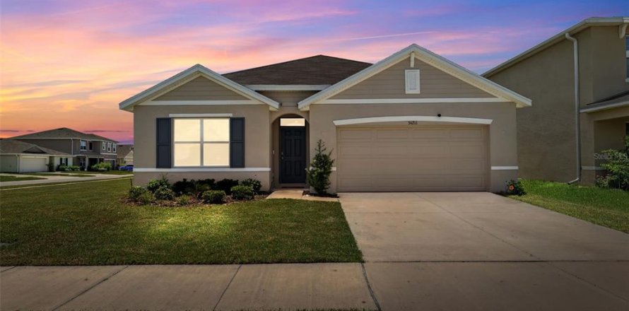 House in Wesley Chapel, Florida 4 bedrooms, 172.05 sq.m. № 1847526