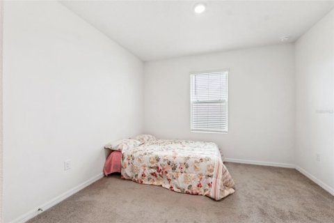 House in Wesley Chapel, Florida 4 bedrooms, 172.05 sq.m. № 1847526 - photo 23