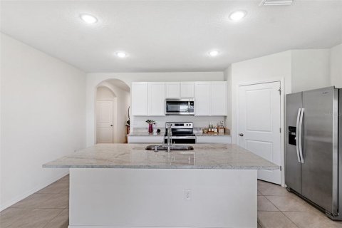 Villa ou maison à vendre à Wesley Chapel, Floride: 4 chambres, 172.05 m2 № 1847526 - photo 8