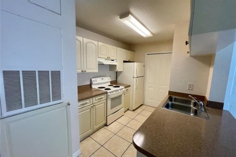 Copropriété à louer à Orlando, Floride: 1 chambre, 54.16 m2 № 2383937 - photo 4