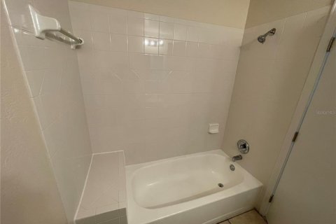 Copropriété à louer à Orlando, Floride: 1 chambre, 54.16 m2 № 2383937 - photo 10