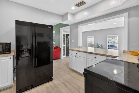 Casa en venta en Saint Petersburg, Florida, 3 dormitorios, 136.01 m2 № 2195452 - foto 10
