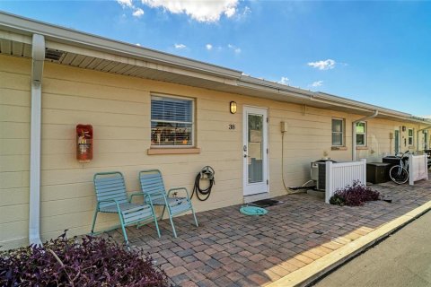 Copropriété à vendre à Sarasota, Floride: 1 chambre, 67.63 m2 № 2430703 - photo 3
