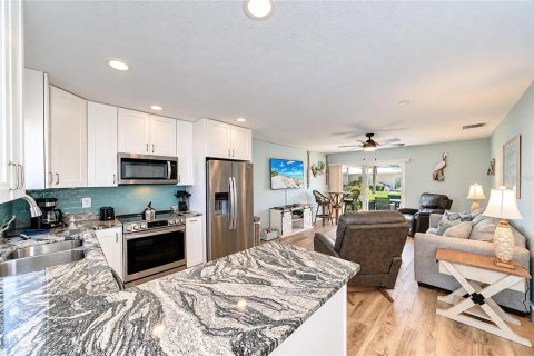 Copropriété à vendre à Sarasota, Floride: 1 chambre, 67.63 m2 № 2430703 - photo 10