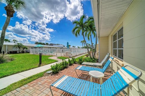 Copropriété à vendre à Sarasota, Floride: 1 chambre, 67.63 m2 № 2430703 - photo 6