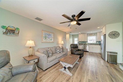 Copropriété à vendre à Sarasota, Floride: 1 chambre, 67.63 m2 № 2430703 - photo 15