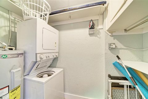 Copropriété à vendre à Sarasota, Floride: 1 chambre, 67.63 m2 № 2430703 - photo 21