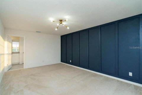 House in Davenport, Florida 5 bedrooms, 299.05 sq.m. № 2109541 - photo 8