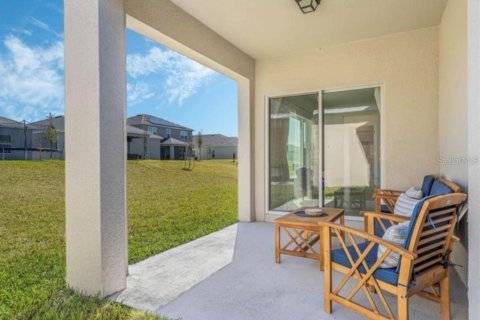 House in Davenport, Florida 5 bedrooms, 299.05 sq.m. № 2109541 - photo 12