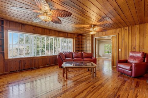 Купить виллу или дом в Янкитаун, Флорида 14 комнат, 220.36м2, № 2302300 - фото 21