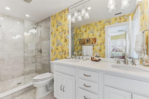 House in Boca Grande, Florida 5 bedrooms, 470.46 sq.m. № 2238436 - photo 29