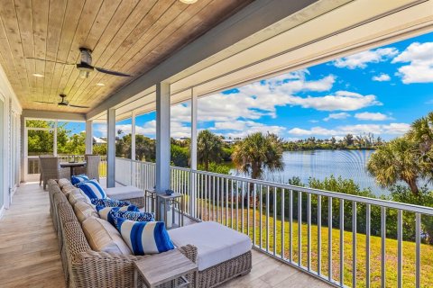 House in Boca Grande, Florida 5 bedrooms, 470.46 sq.m. № 2238436 - photo 30