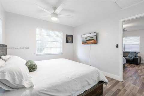 Propiedad comercial en venta en Fort Lauderdale, Florida № 1766698 - foto 22