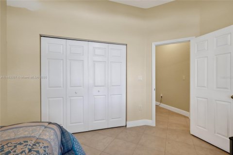 Villa ou maison à vendre à Homestead, Floride: 4 chambres, 216.09 m2 № 1931198 - photo 19