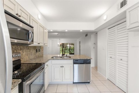 Condominio en venta en Oldsmar, Florida, 2 dormitorios, 97.83 m2 № 1901861 - foto 10