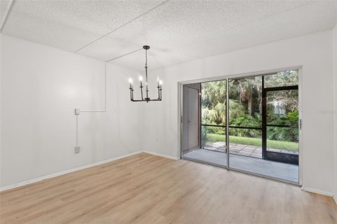 Condominio en venta en Oldsmar, Florida, 2 dormitorios, 97.83 m2 № 1901861 - foto 6