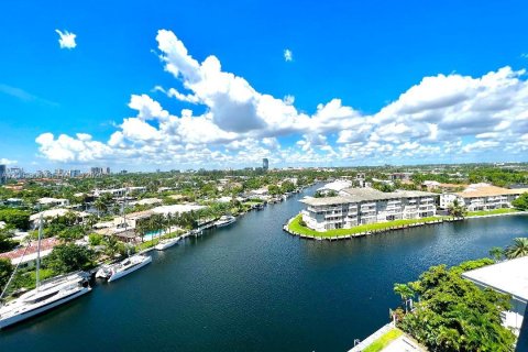 Condo in Hallandale Beach, Florida, 1 bedroom  № 2069309