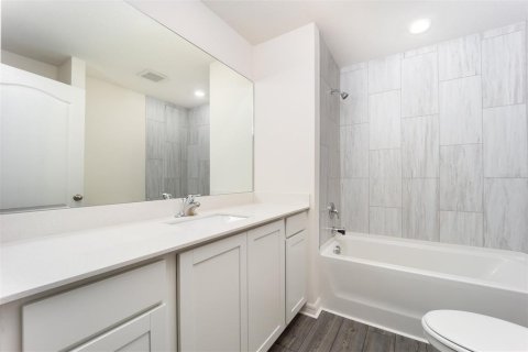 House in Lake Alfred, Florida 2 bedrooms, 106.56 sq.m. № 1612739 - photo 10