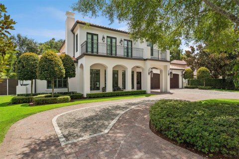 Villa ou maison à vendre à Winter Park, Floride: 4 chambres, 390.38 m2 № 2321508 - photo 2