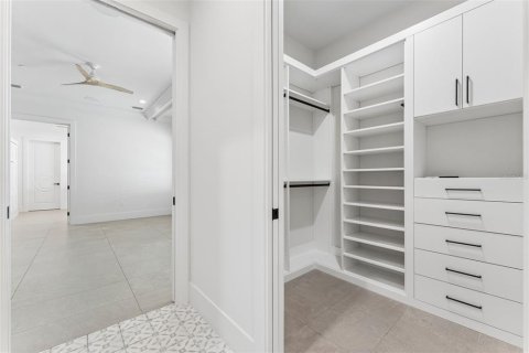 Villa ou maison à vendre à Winter Park, Floride: 4 chambres, 390.38 m2 № 2321508 - photo 29