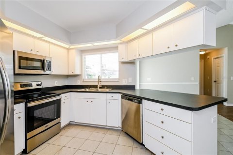 House in Lakeland, Florida 3 bedrooms, 168.62 sq.m. № 1909687 - photo 3
