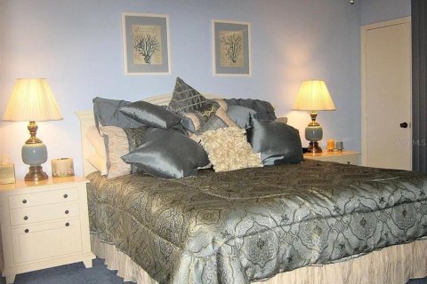 Condo in Indian Shores, Florida, 3 bedrooms  № 1554169 - photo 4