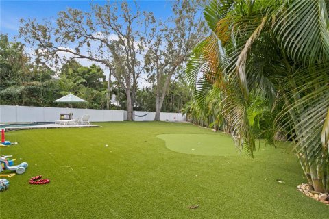 Casa en venta en Tampa, Florida, 4 dormitorios, 252.6 m2 № 1442866 - foto 8