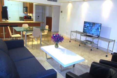 Copropriété à louer à Miami Beach, Floride: 2 chambres, 110.55 m2 № 1702730 - photo 8